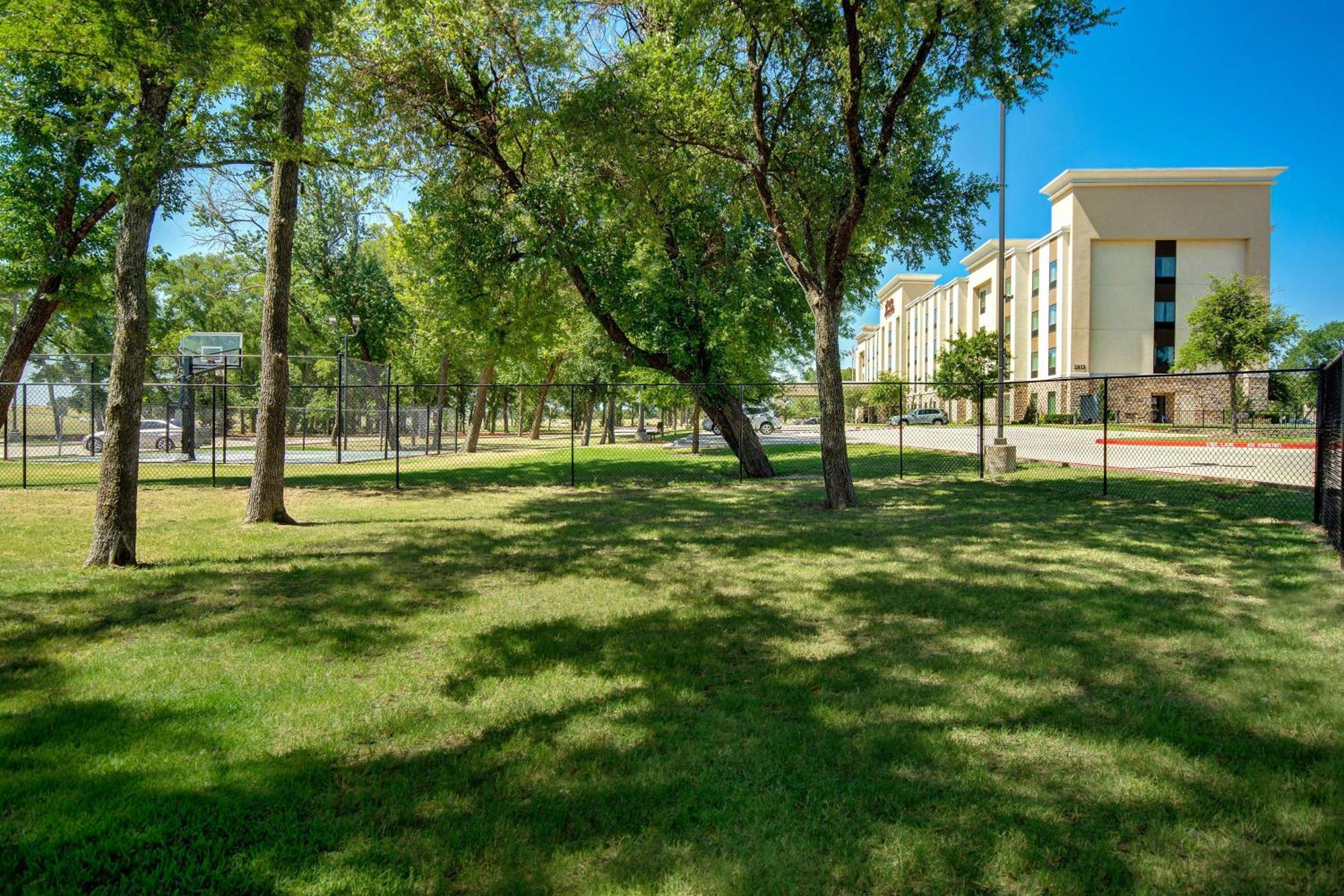Hampton Inn & Suites Dallas/Plano-East Kültér fotó